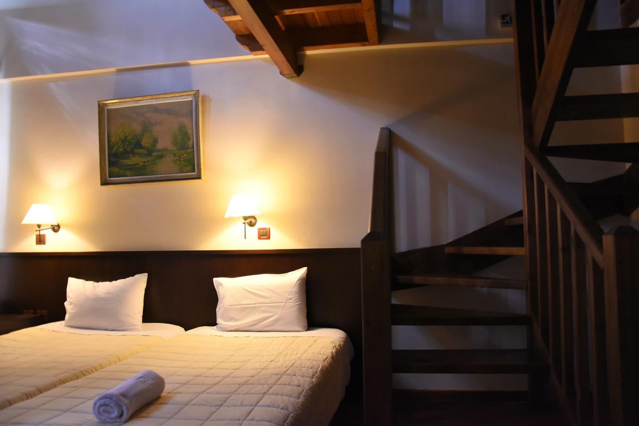 Olvios Hotel Гура Екстериор снимка