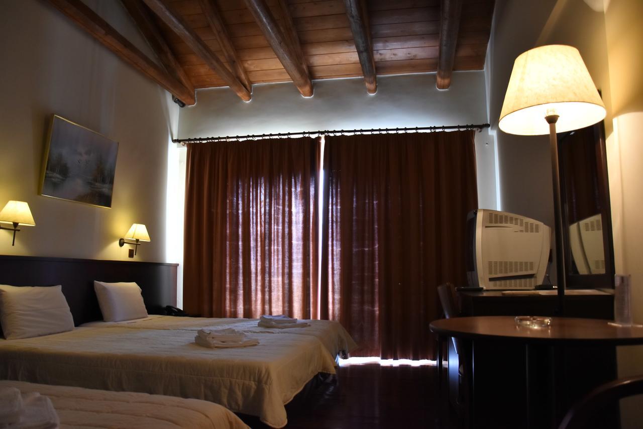 Olvios Hotel Гура Екстериор снимка