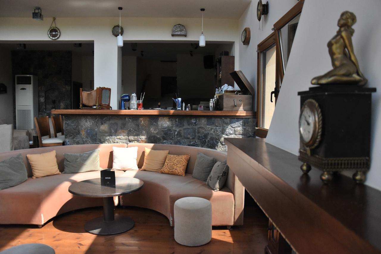 Olvios Hotel Гура Екстериор снимка